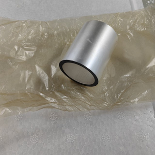 Stoc 76Khz Tube Ceirmeacht Piezo le haghaidh Trasducht&oacute;ir Fuaimi&uacute;il