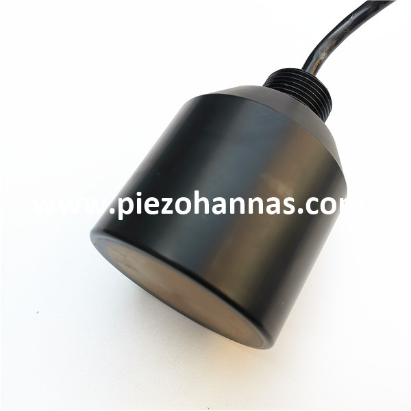 Trasducht&oacute;ir Ultrasonach Faoi Uisce Dual Minic&iacute;ocht le haghaidh Sreabhmh&eacute;adar Ultrasonach