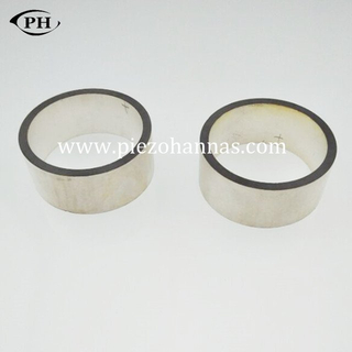 Monikerroksinen suuri pietsos&auml;hk&ouml;inen putkitoimilaite vedenalaiseen viestint&auml;&auml;n