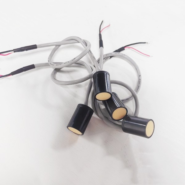 Lager 200Khz ultralydsvinger for avstandsm&aring;ling