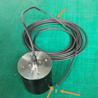 Hydrofon z cylindrycznym podwodnym przetwornikiem akustycznym 8 kHz–15 kHz 