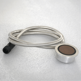 Ultradźwiękowy czujnik poziomu paliwa w zbiorniku oleju o częstotliwości 500 kHz 